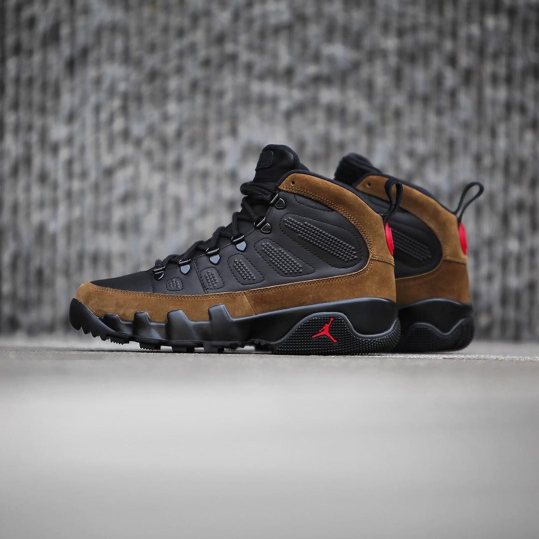 jordan 9 sneakerboot