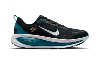 NFL x Nike Vomero 18 "Jaguars" (SKU: IQ6000-001)