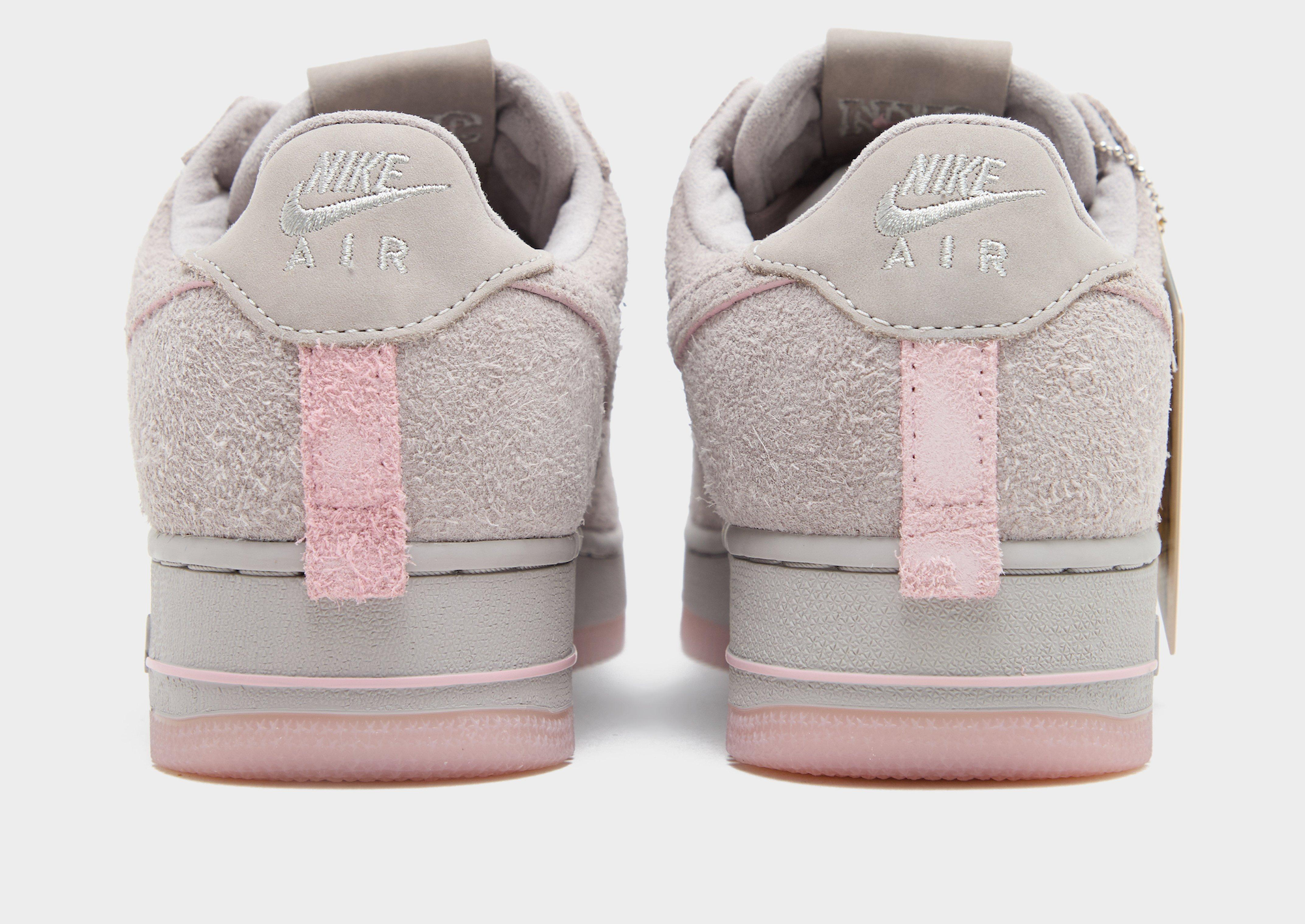 Nike Air Force 1 '01 "NYC Rat" (SKU: IV6999-001). Photo via JD Sports.