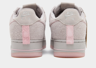 Nike Air Force 1 '01 "NYC Rat" (SKU: IV6999-001). Photo via JD Sports.
