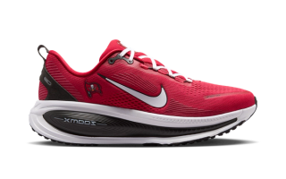 NFL x Nike Vomero 18 "Buccaneers" (SKU: IQ6043-600)