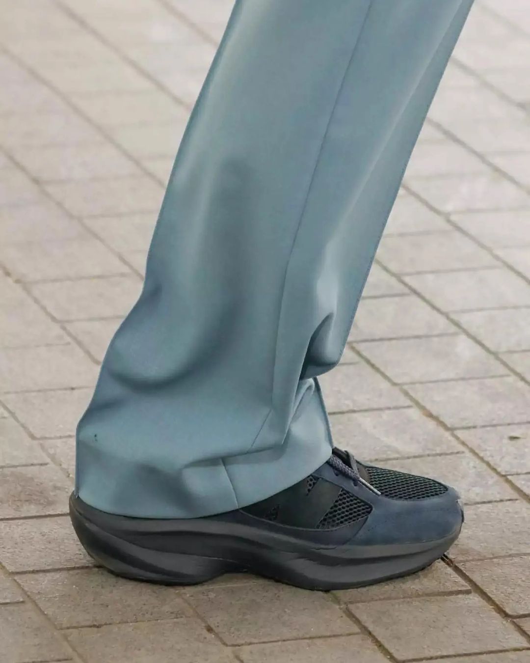 AURALEE Unveils the New Balance Warped Runner at Paris Fashion