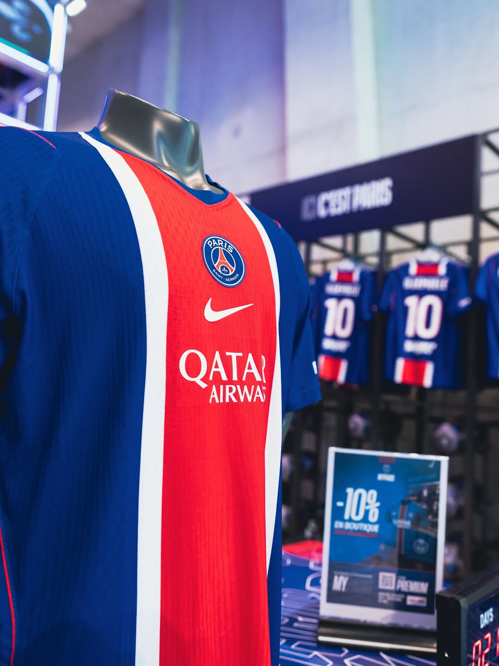 PSG 26/27 Home kit by Nike on display at Mégastore Paris Saint-Germain. Photo via PSG.