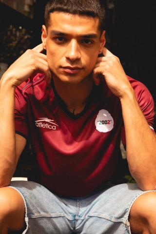 Mexico 2002 Third Jersey Reissue by Atlética (burgundy). Photo via Atlética/MARGO STUDIO.