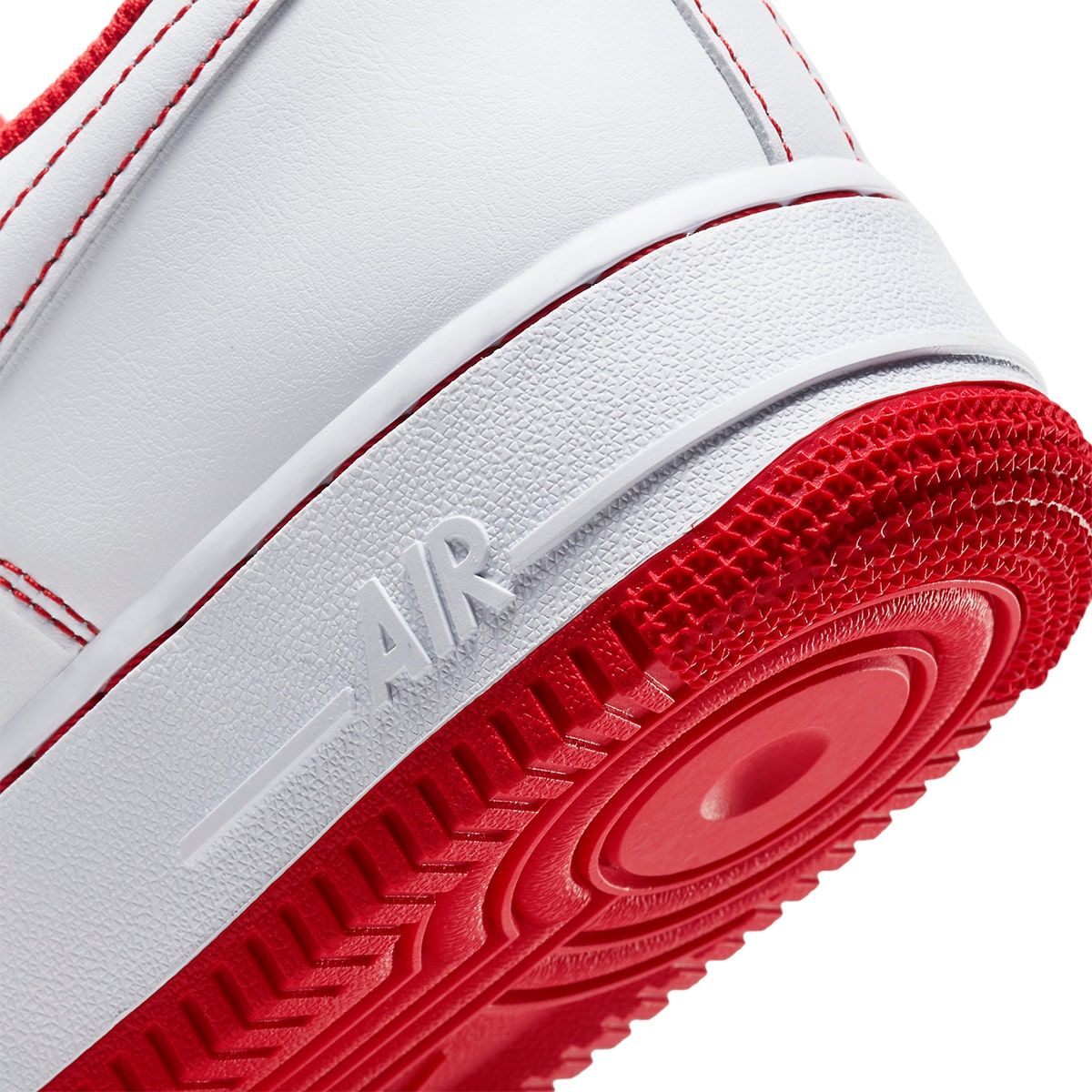 Ред бел. Nike Air Force 1 White Red. Nike Air Force 07 White Red. Nike Air Force Red White. Air Force 1 Red Swoosh.