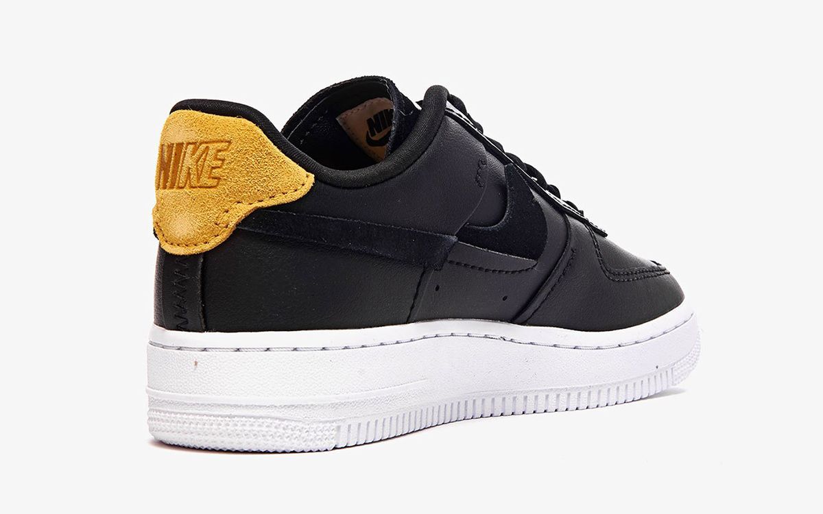 Nike inside out air hotsell force 1