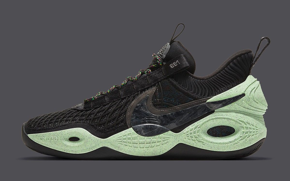 Nike Cosmic Unity “Green Glow” Debuts February 26 | House of Heat°