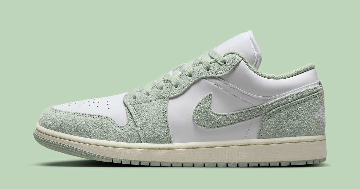 stadium green jordan 1 low