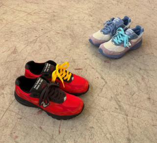 New Balance 993s inspired by the DMV. Photo via @mylesknowit on Instagram.