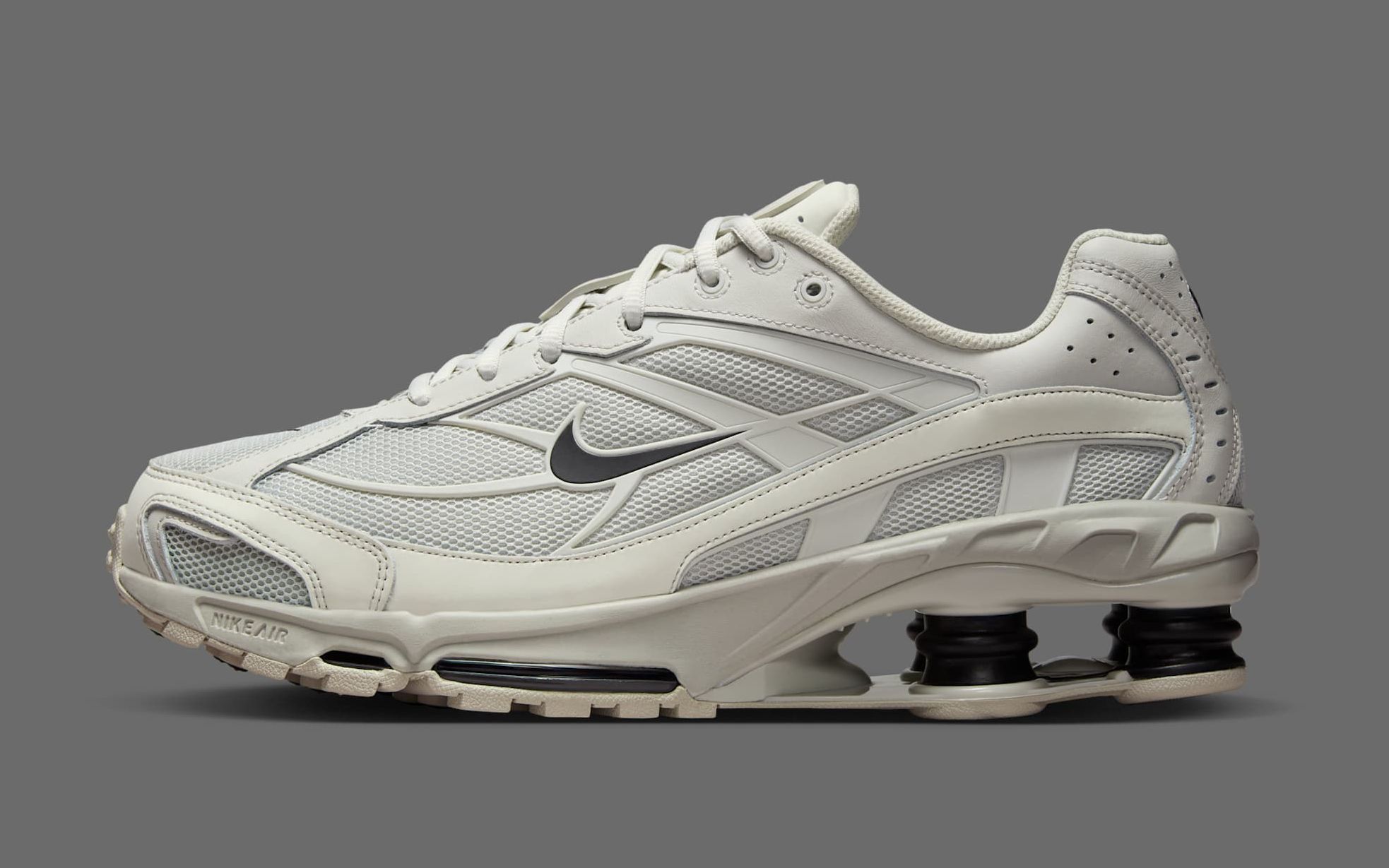 新品 29cmNike Shox Ride 2 Light Bone The Nike Shox Ride 2 in 