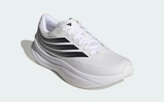 Men's adidas Supernova Rise 4 "White/Black" (SKU: LB0116). Photo via adidas.