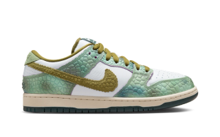 Nike SB Dunk Low "Alexis Sablone"