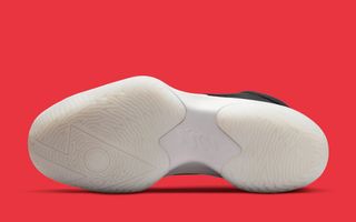 Nike Air Jordan 1 Mid Black Patent Leather Hot Punch uk 6 100% Authentic