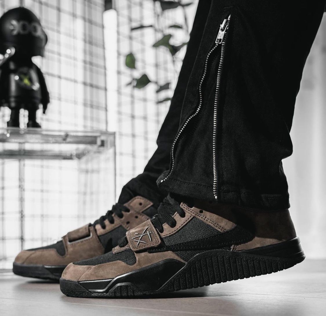 【JORDAN X TRAVIS SCOTT】JUMPMAN JACK TR DARK MOCHA BLACK How To Cop The Travis Scott x Jordan Jumpman Jack “Mocha