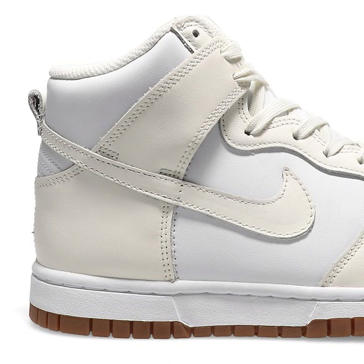 Nike dunk white. Nike Dunk High Sail Gum. Nike Wmns Dunk High. Nike Dunk Sail Gum. Nike Dunk High White.