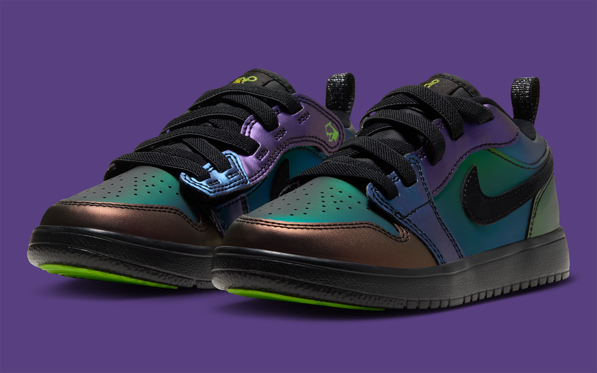 Little Kids' Space Jam x Air Jordan 1 Low "Air Bugs" (SKU: JA5474-001). Photo via Nike.