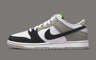 Official Images // Nike SB Dunk Low Pro “Chlorophyll”