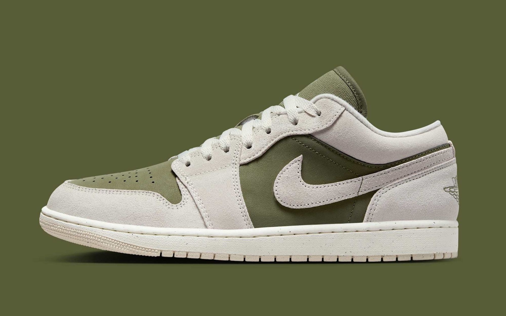 Medium Olive