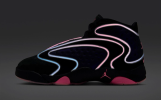 Flash-activated piping on the Space Jam x Women's Air Jordan OG "Amusement Park." Photo via Nike.