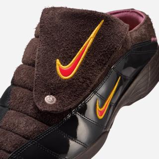 Kids Of Immigrants x Nike T90 Mule "Black/Brown" (SKU: IH4422-201). Photo via Nike.