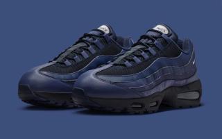 Nike's Air Max 95 Big Bubble in a "Sanded Purple/Obsidian" color scheme.