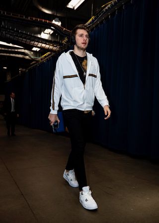 Luka Doncic // Ankle boots RIEKER Z4200-54 Grun "Pure Money"