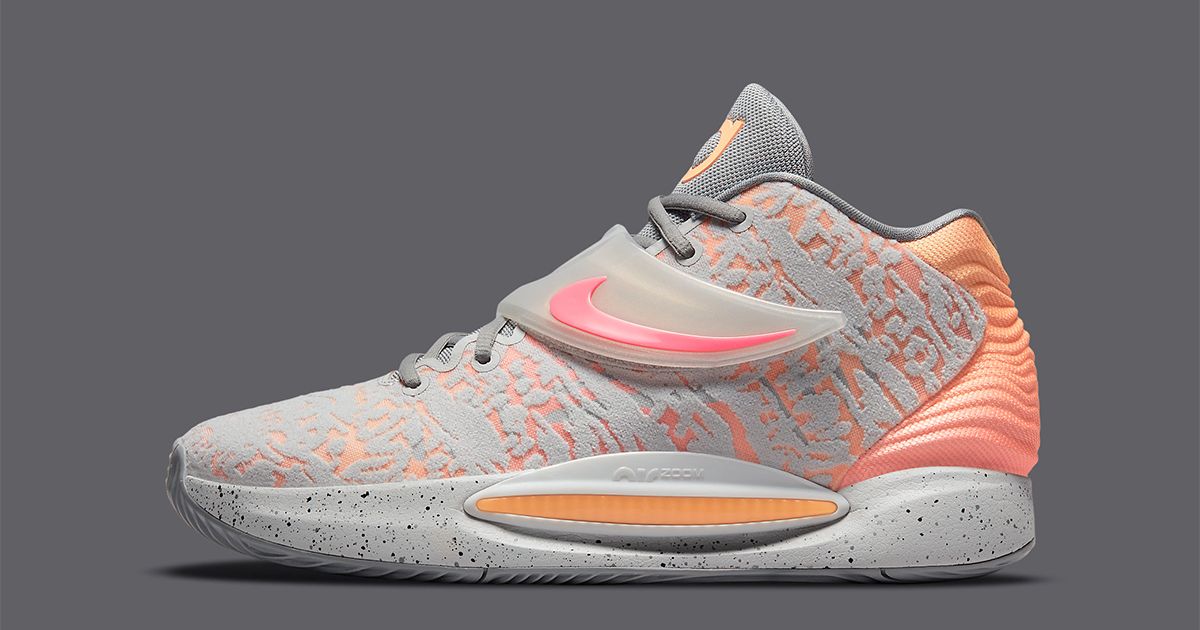 kd 14 sunset on feet