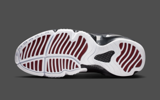Nike Air Zoom Flight '98 The Glove (SKU: IV6206-010). Photo via Nike.