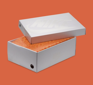 Shoe Box: Nike Air Force 1 '07 LV8 "Laser" (White/Marrakesh, SKU: IV5754-100). Photo via Nike.