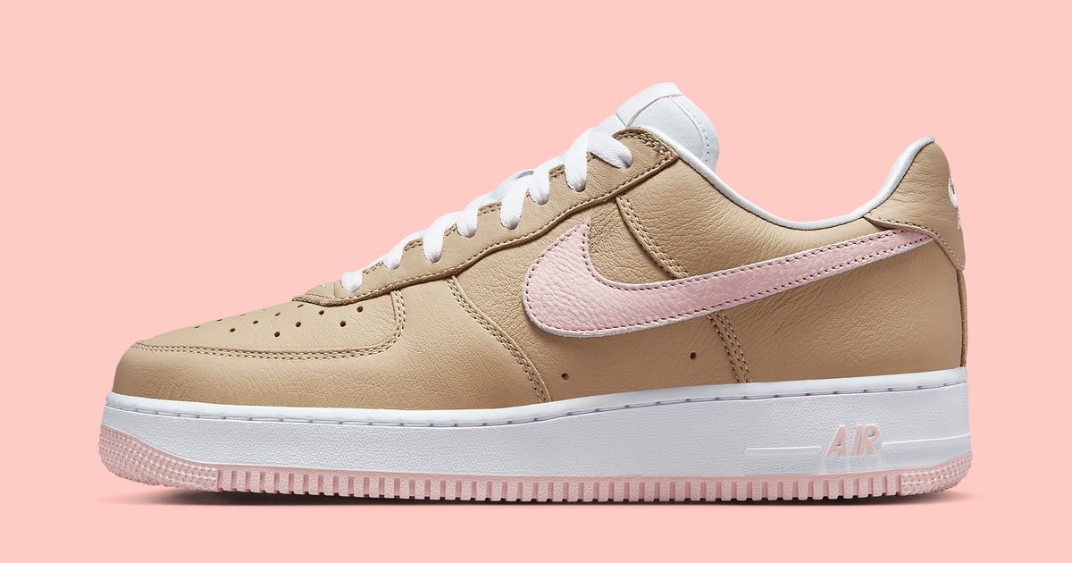 The Legendary Air Force 1 Low 
