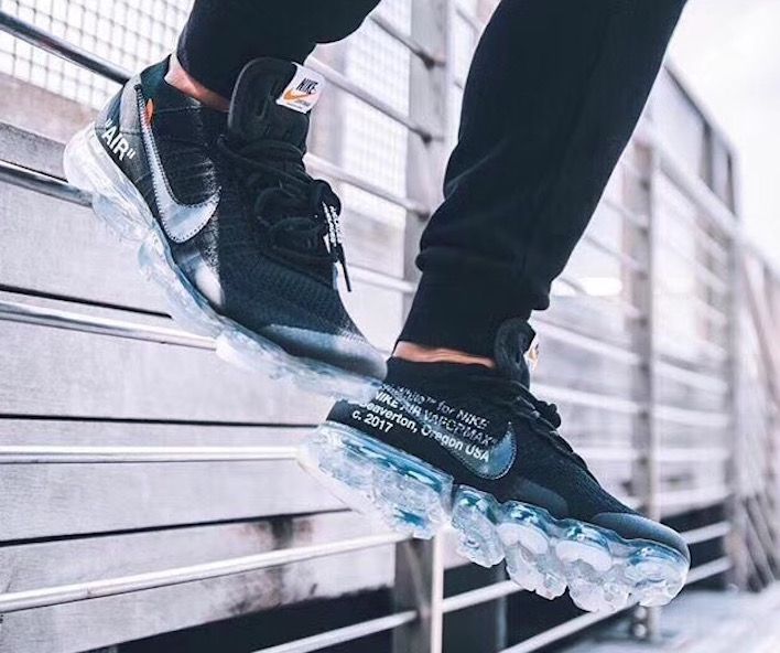 On foot looks at this weekend s OFF WHITE x Nike VaporMax House of Heat