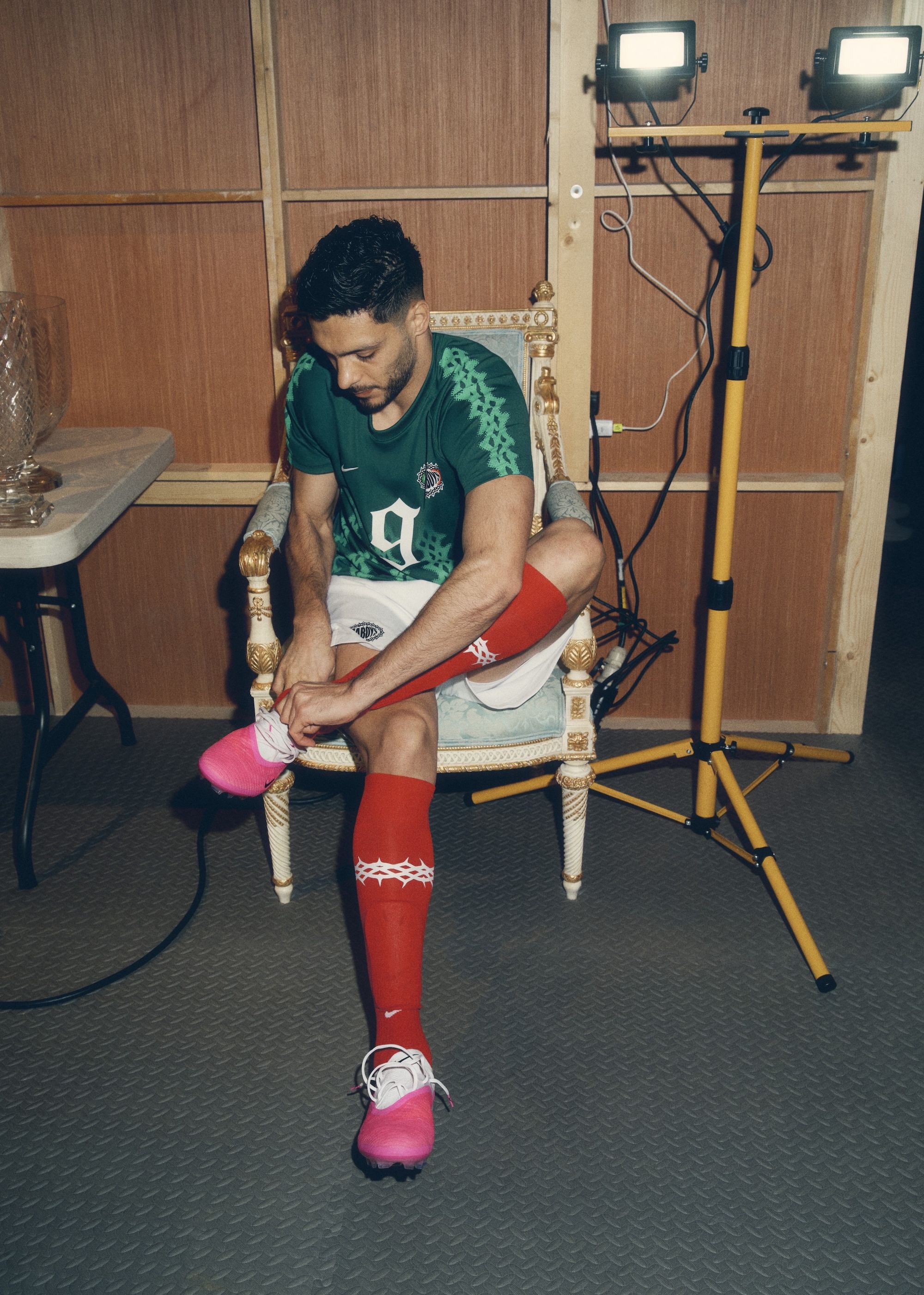 Raúl Jiménez wearing a Mexico-inspired Nike jersey by PAISABOYS. Photo via Nike Mexico.