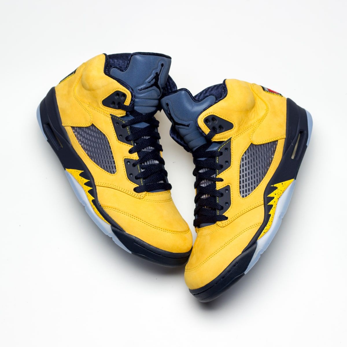 Jordan 5 michigan hot sale release date