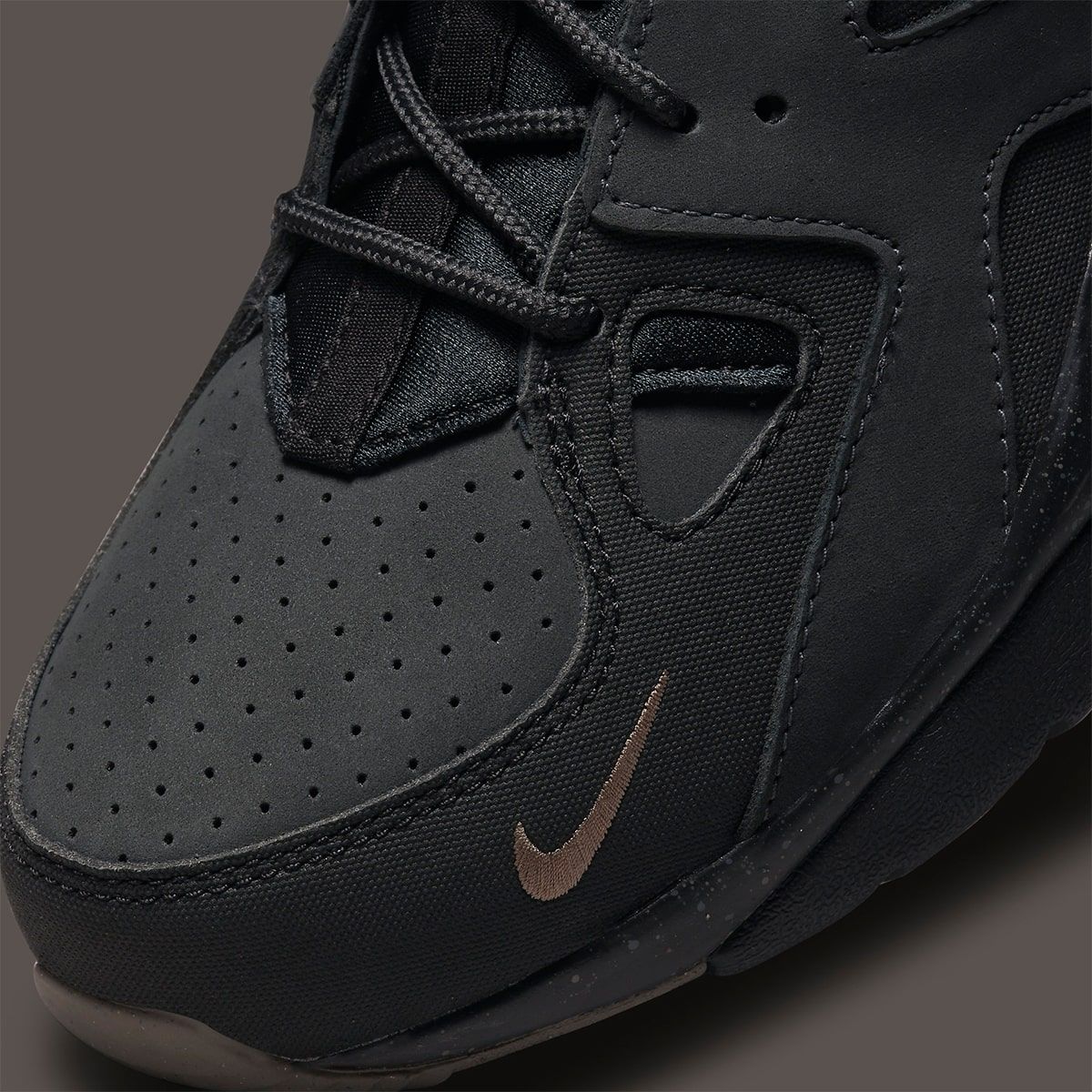 Nike ACG Air Mowabb “Olive Grey” Now Arrives December 16 | House