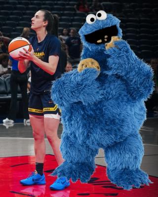Caitlin Clark Debuts Nike Kobe 6 “Cookie Monster” PE