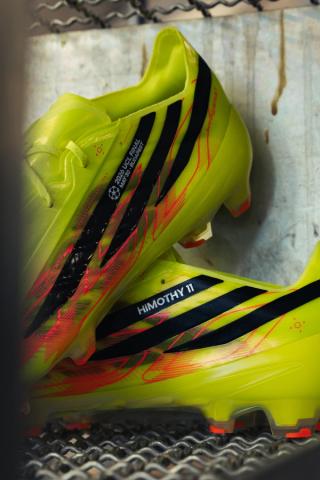 Noni Madueke's personalized adidas F50 HYPERFAST. Photo via adidas.