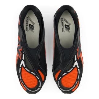 New Balance 204V "Neo Flame/Black" (SKU: U204VMCV). Photo via New Balance.