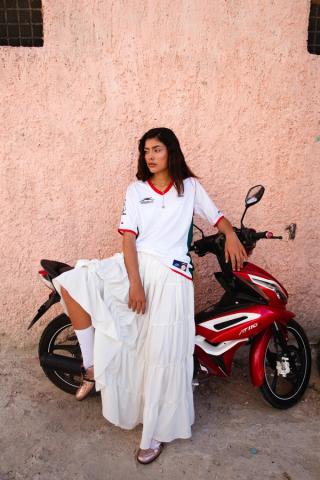 Mexico 2002 Away Jersey Reissue by Atlética (white). Photo via Atlética/MARGO STUDIO.