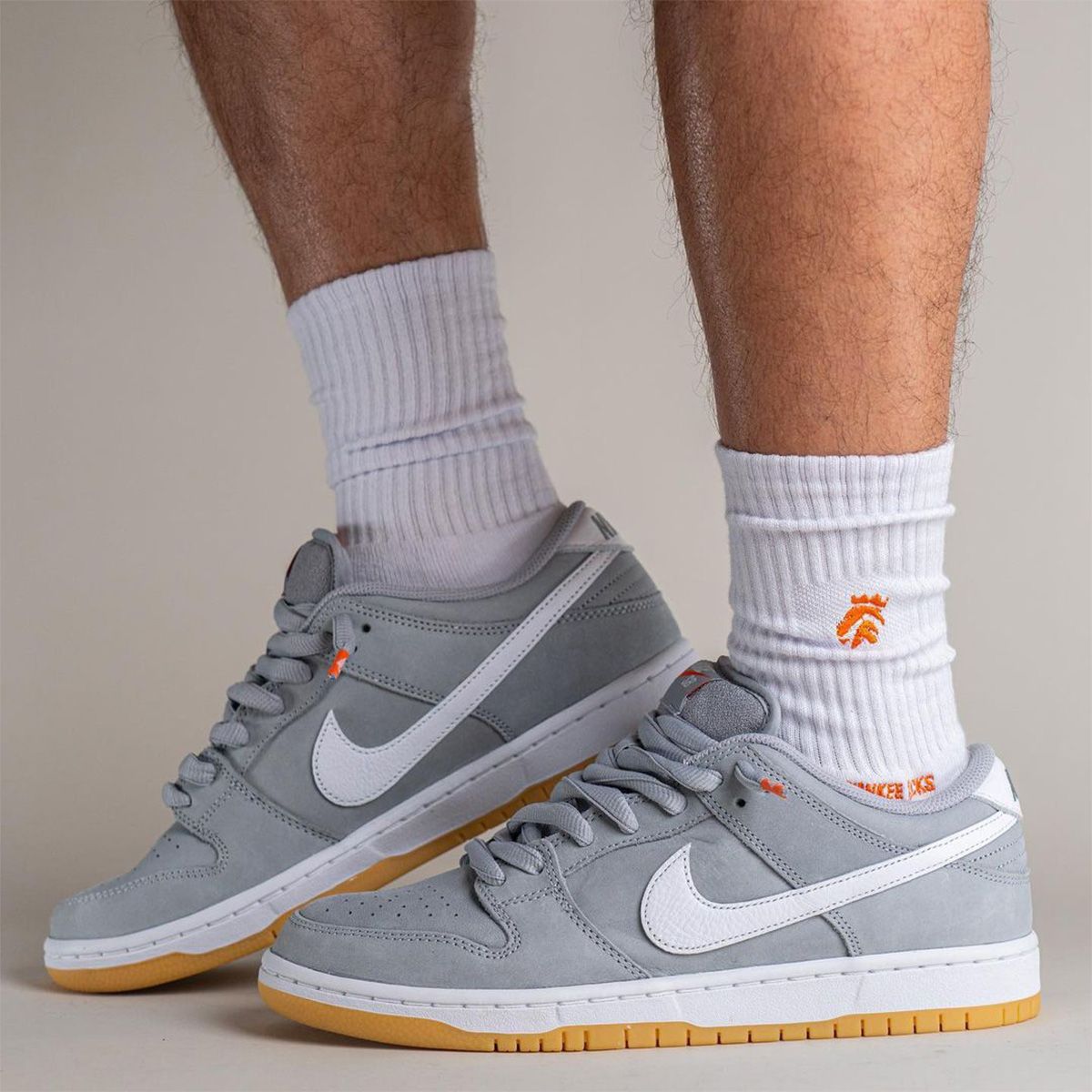 On-Foot Look: Unreleased Off-White x Nike Dunk Black/Grey Skated