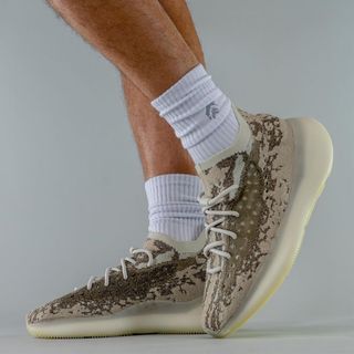 adidas yeezy jogger 380 stone salt gz0473 release date 2