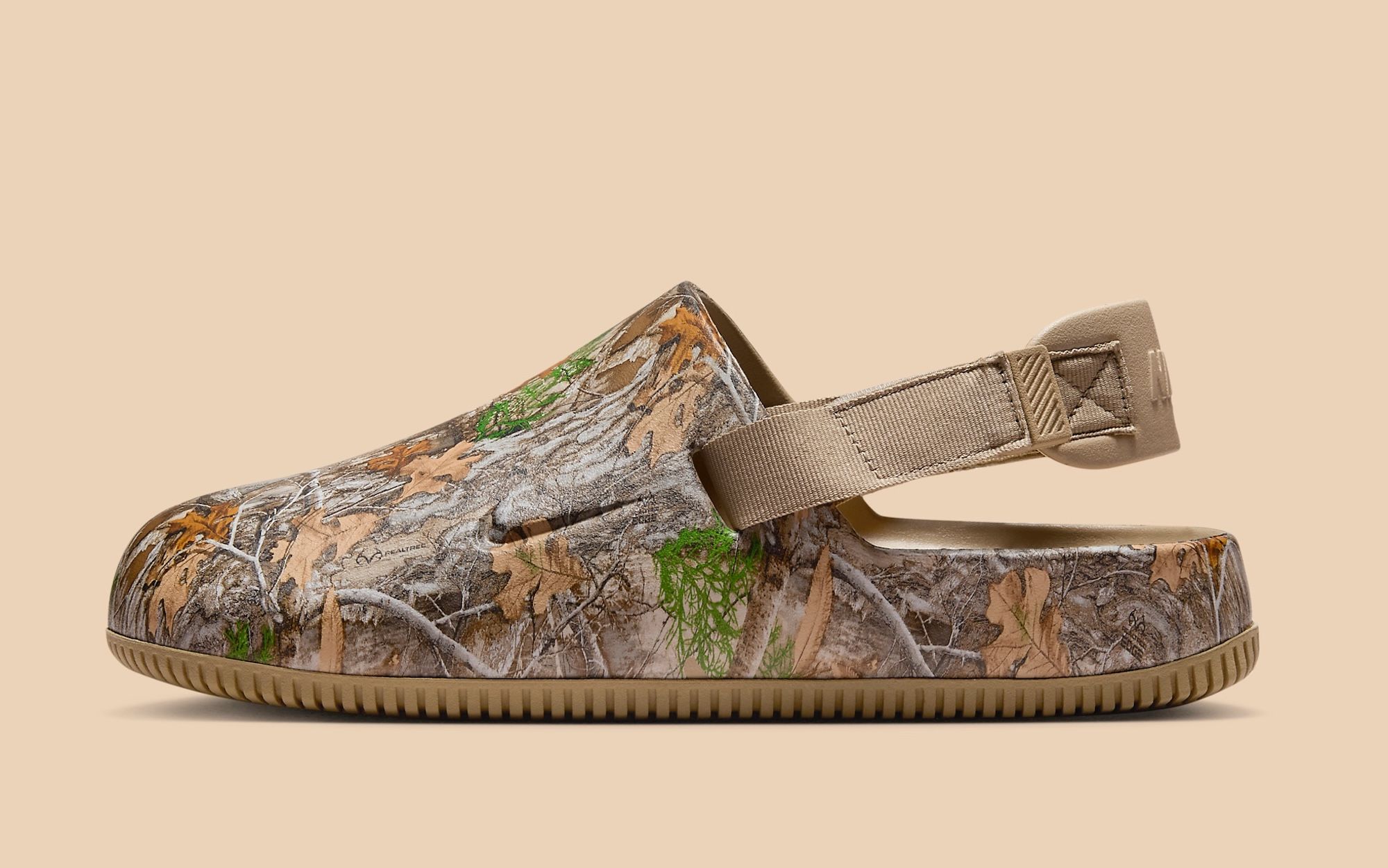 Realtree Camo Lands on the Nike Calm Mule | House of Heat°