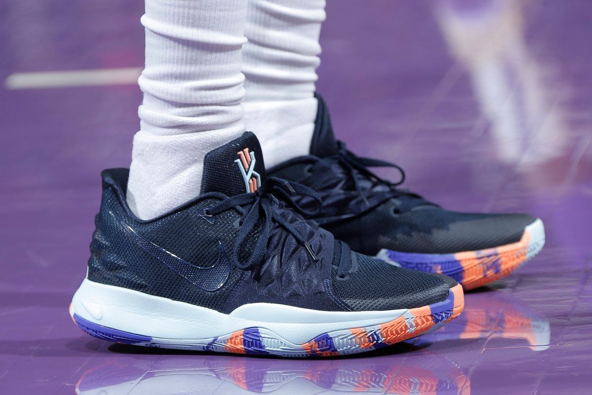 De'Aaron Fox Nike Kyrie 5