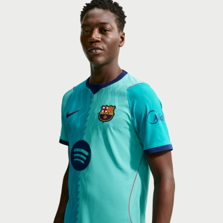 FC Barcelona 26/27 Third Authentic Short-Sleeve Jersey (SKU: II6639-301). Photo via Nike.