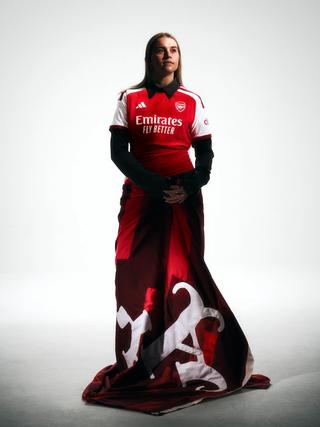 Alessia Russo for Arsenal 26/27 Home kit by adidas. Photo via adidas.