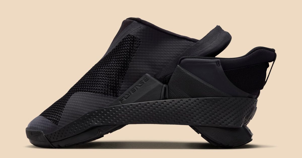Restock // Nike Go FlyEase 