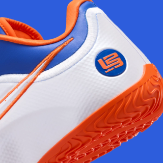 Nike LeBron 23 "Hardwood Classics" (SKU: IM5125-400). Photo via Nike.
