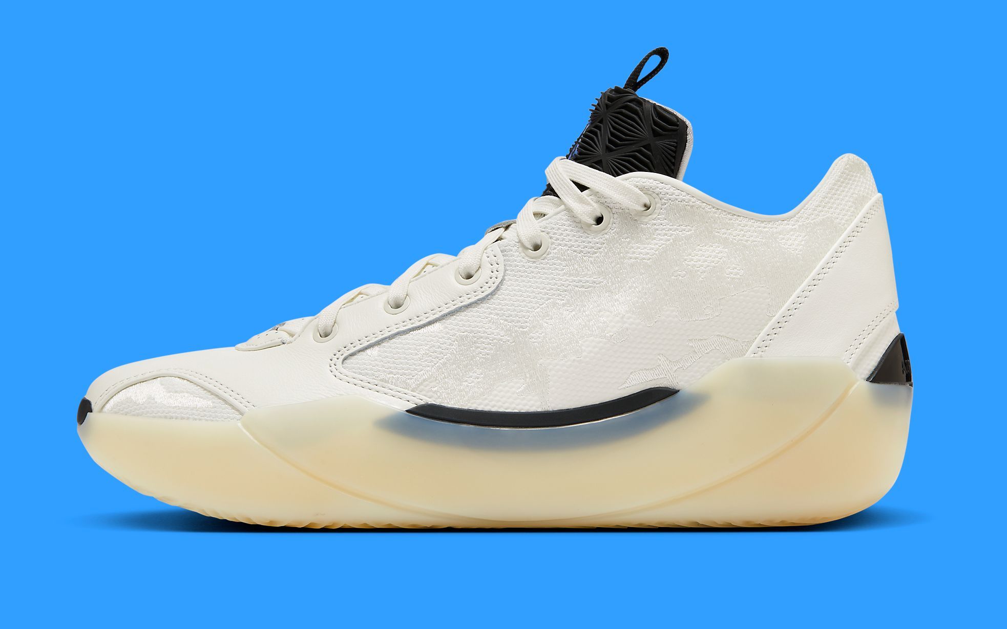 レス　ジョーダン39 27cm Air Jordan 39 Sail FQ0213-104 | SneakerFiles