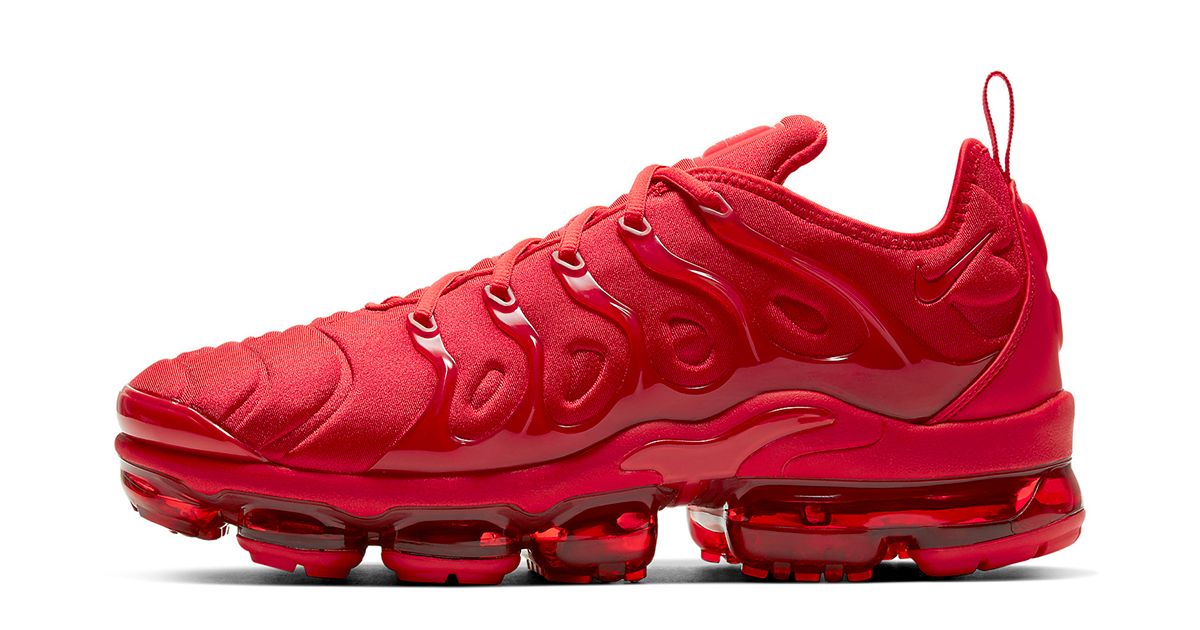 vapormax plus triple red release date