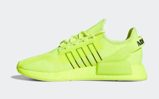 adidas nmd r1 v2 solar yellow h02654 sandals date 4