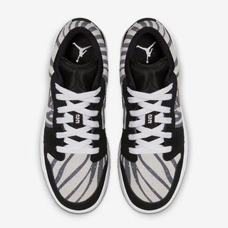 Air Jordan 1 Low “Zebra” Set For September Release